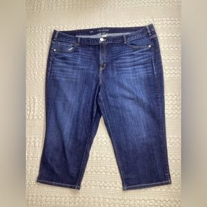 Lane Bryant Capri Jean Dark Wash 24